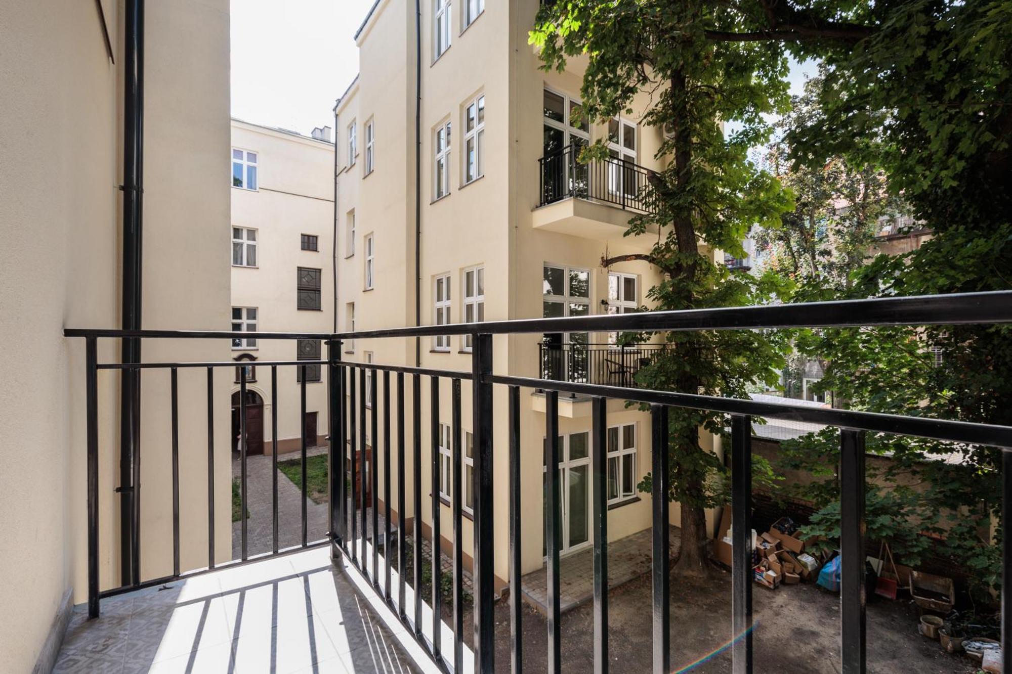 Krowoderska 55 - By Upstairs Cracóvia Exterior foto